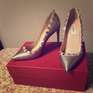 Valentino Gold Studded Pumps